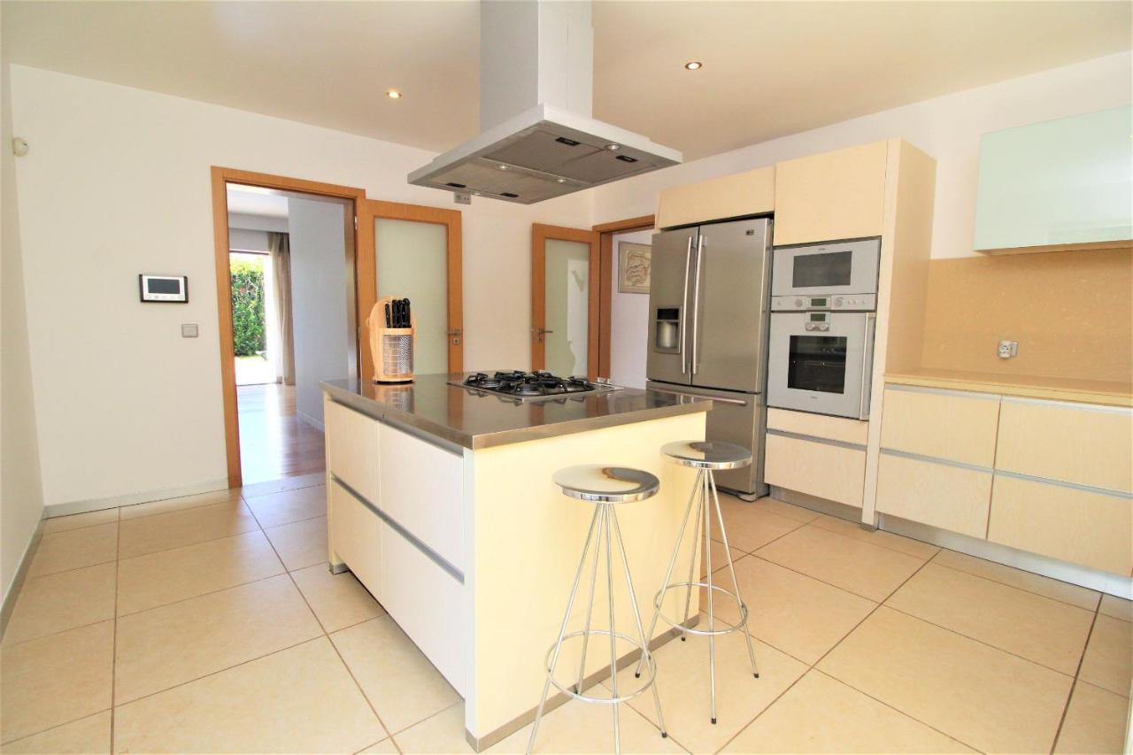 Villa Victoria With Private Heated Pool Funchal  Exteriör bild